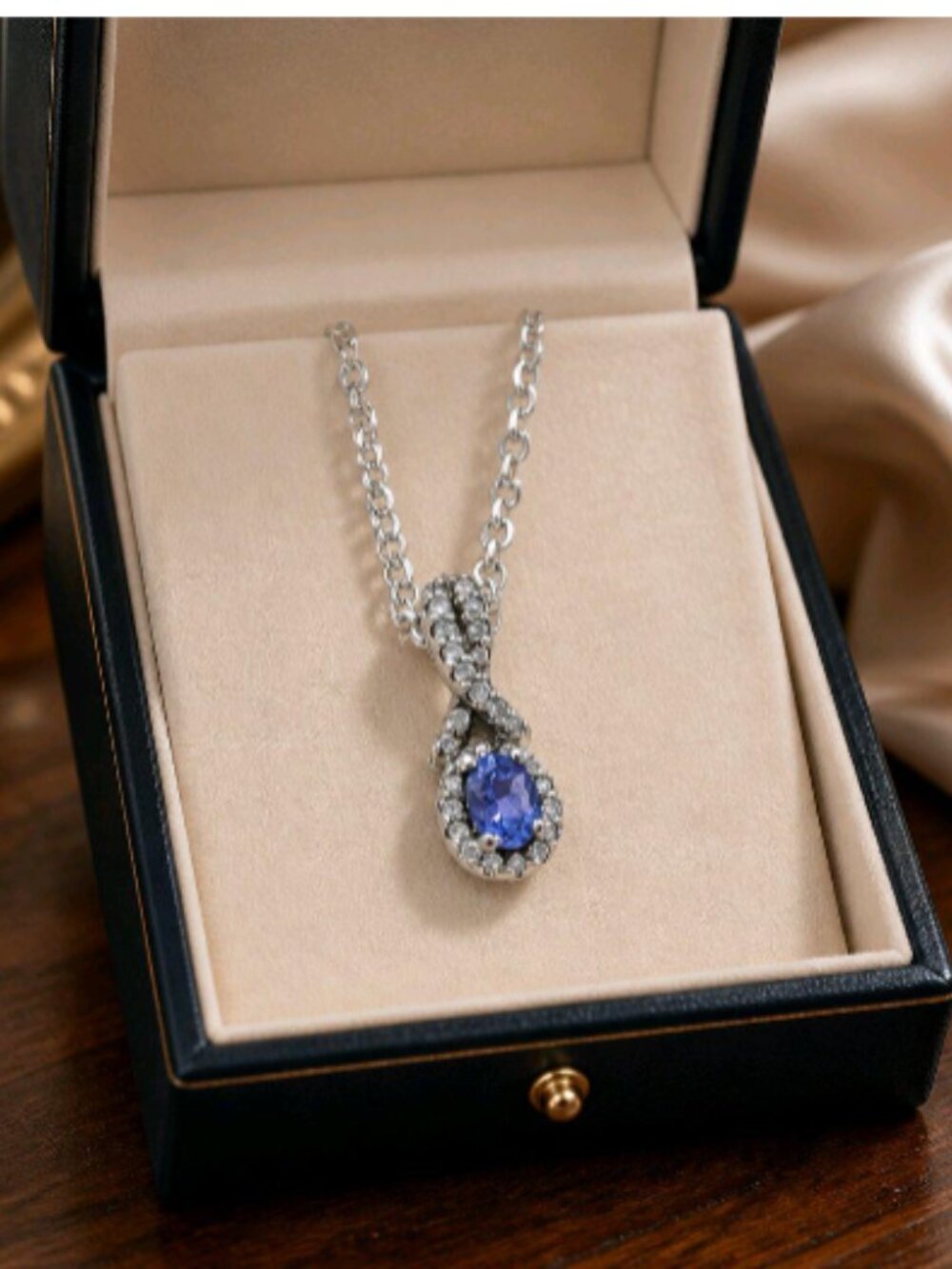 Vintage SS 925 Amethyst and CZ Teardrop Pendant Necklace